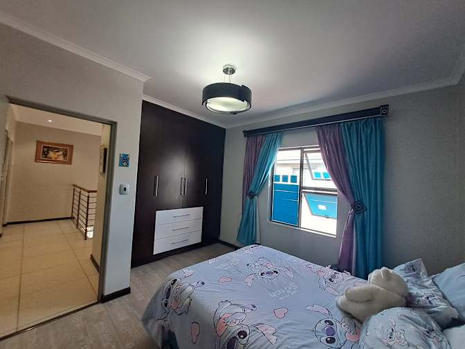 Casper's room