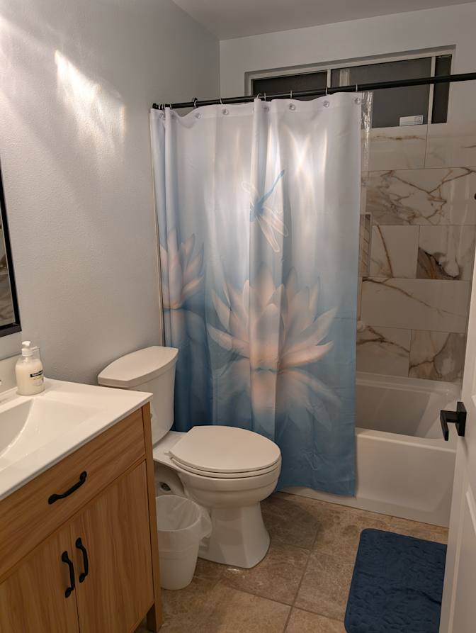Shelly Kopol's room