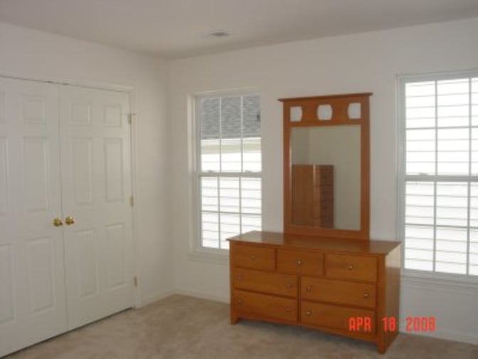 Roxana's room