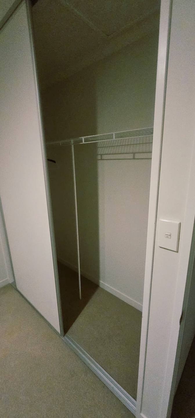 Navjot's room