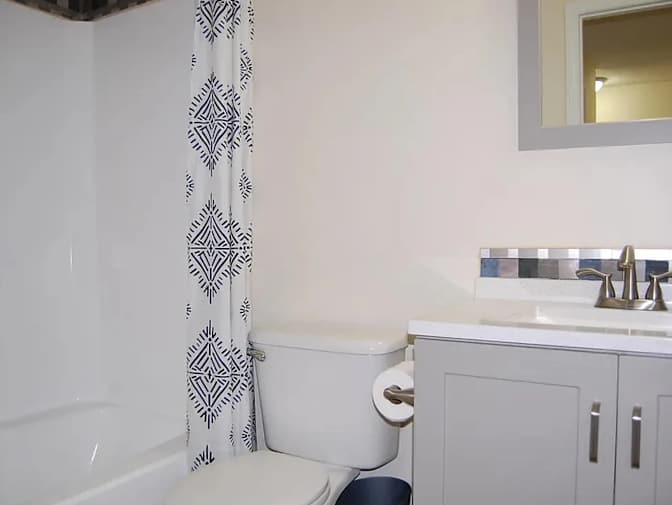 Alcove Rooms's room