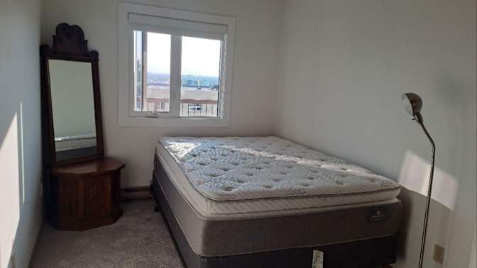 DaddyL's room