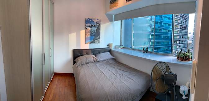 Sam G's room