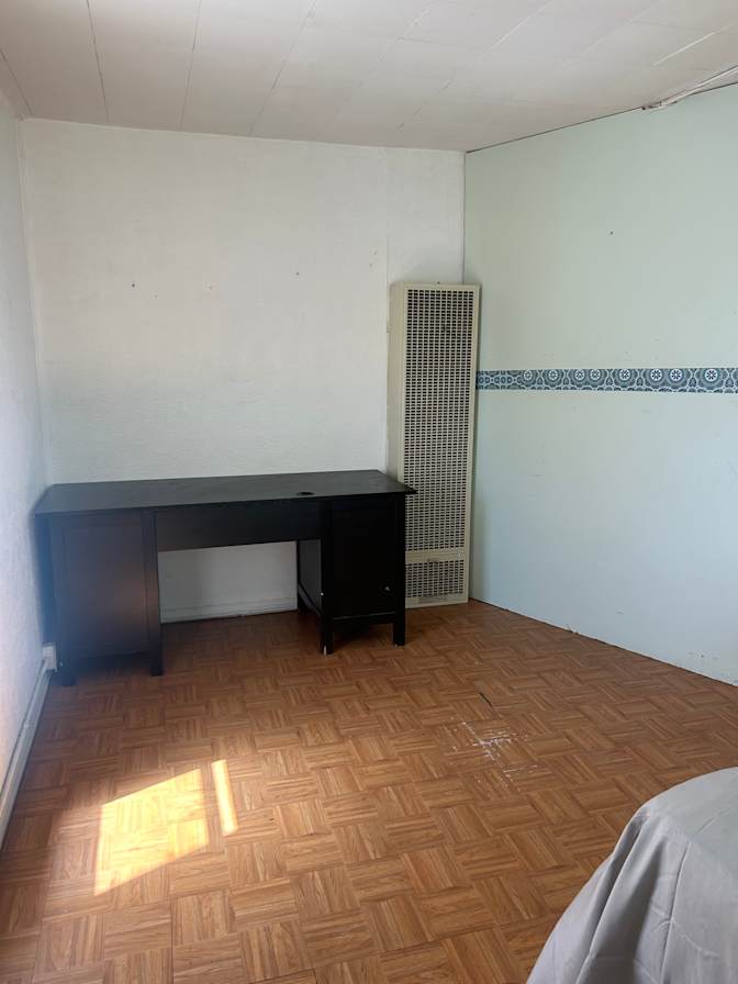 Angela O'Brien's room