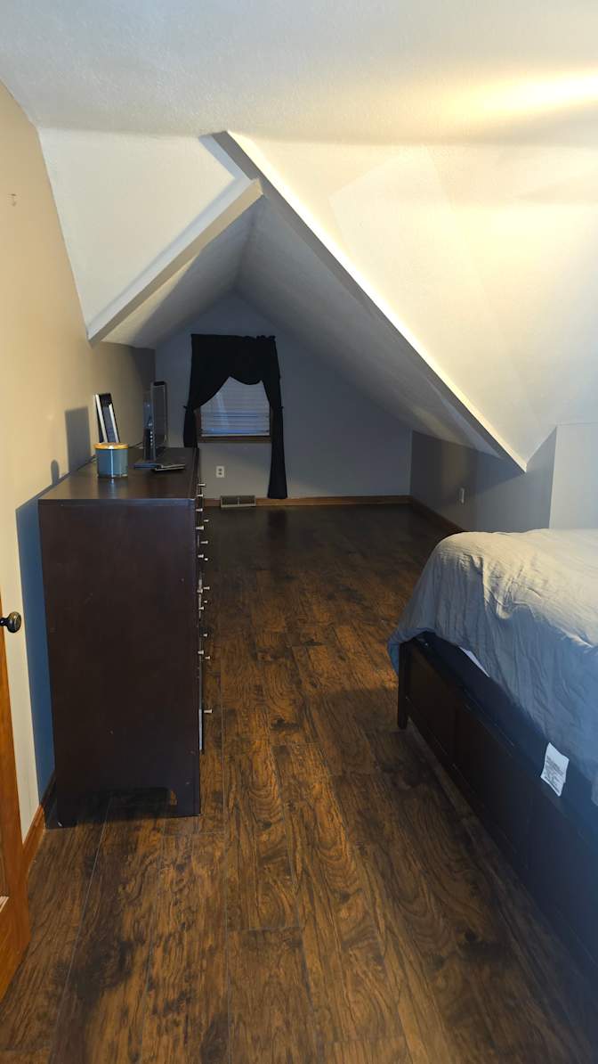 George Henley's room