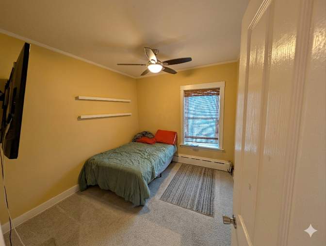 Leo's room