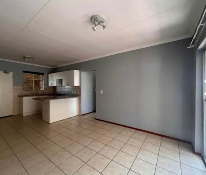Thobile's room