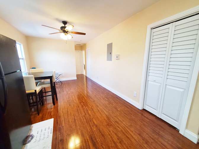 Jason Bryan, Realtor's room