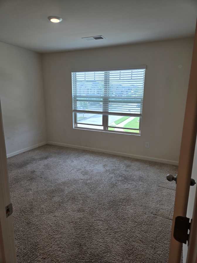 LaToya's room