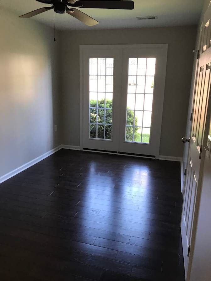 E's room