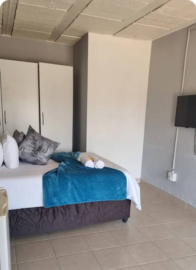 Veronica's room