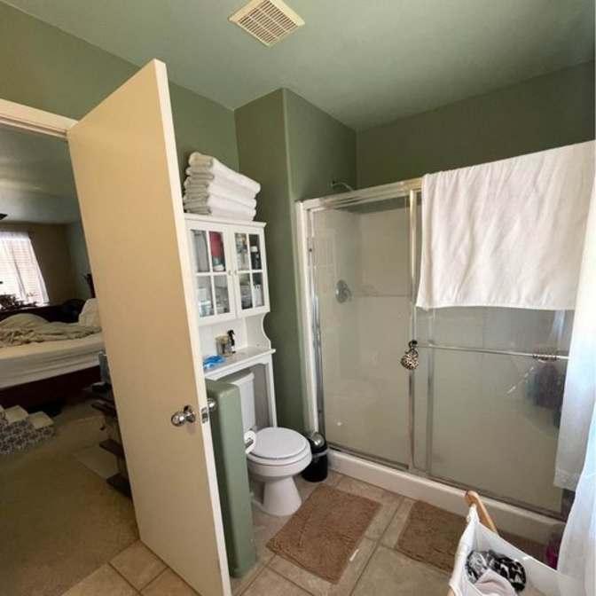 linda perea's room