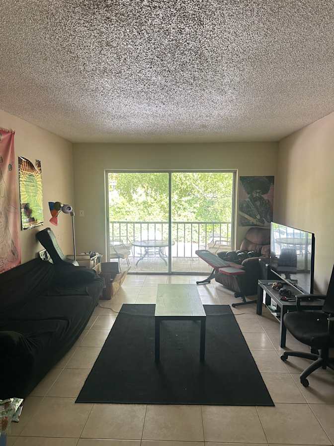Lorenzo's room