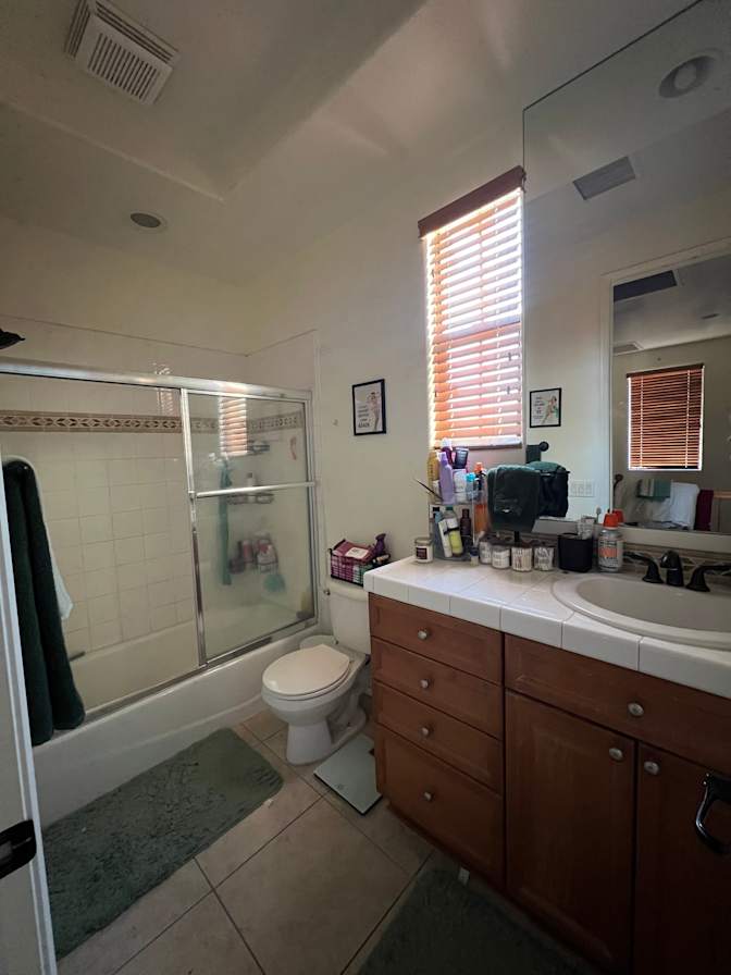 Kate's room