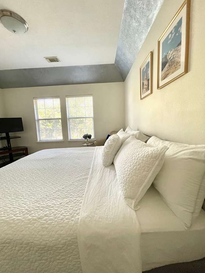 Jacqueline's room