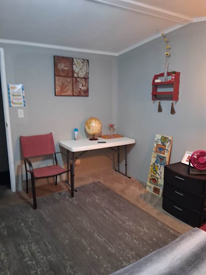 Louis's room