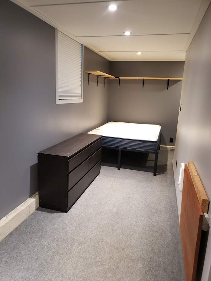 Allan's room