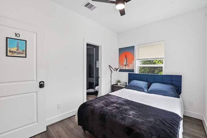 PadSplit's room