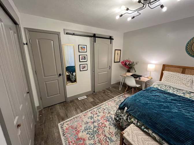 Chloe's room