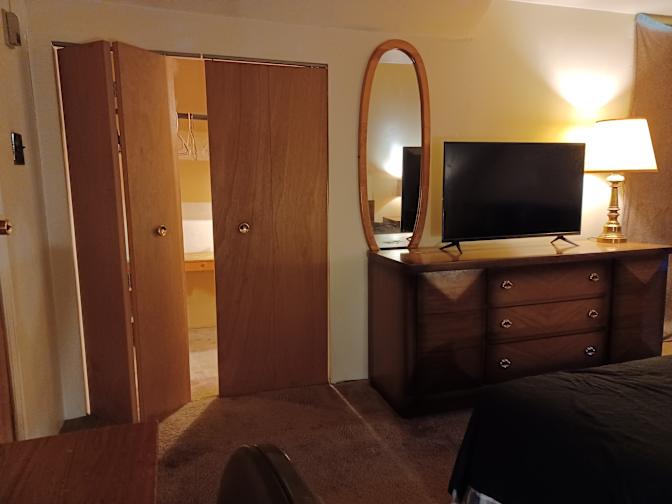 Ron's room