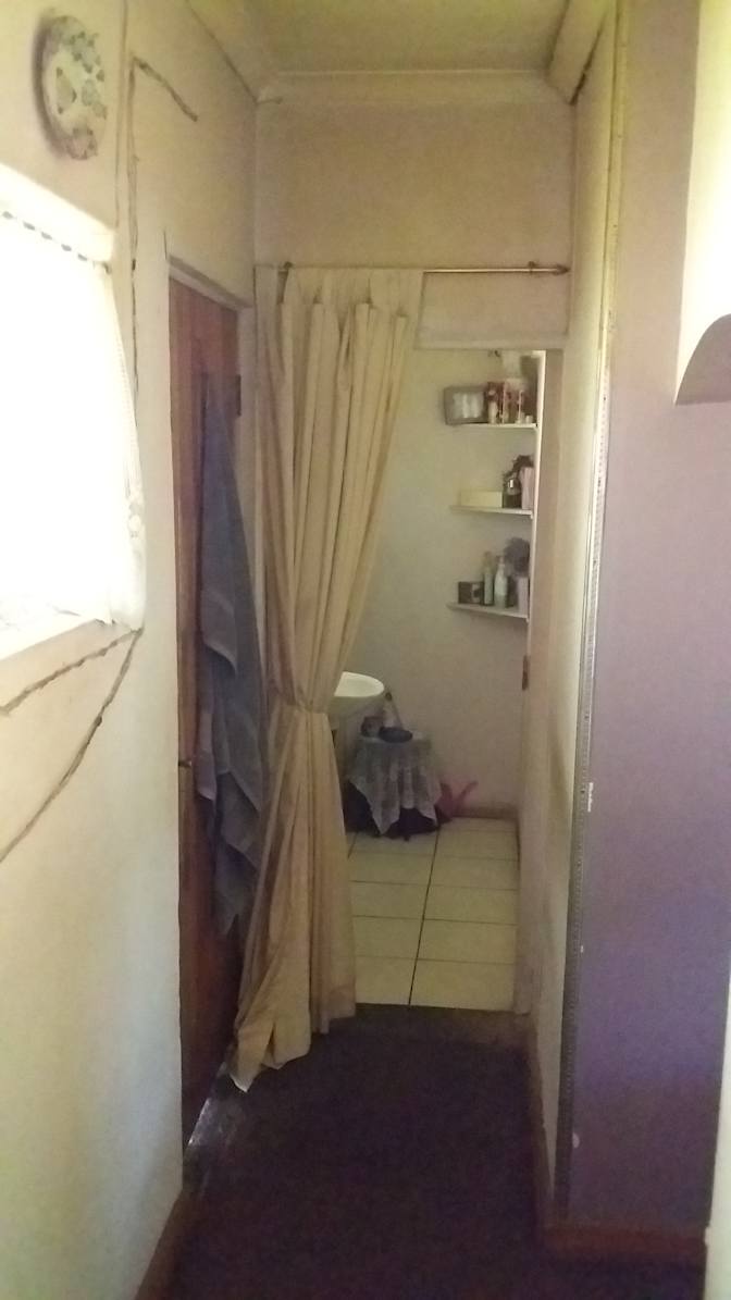 Ally's room