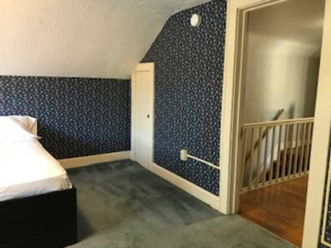 Craig's room