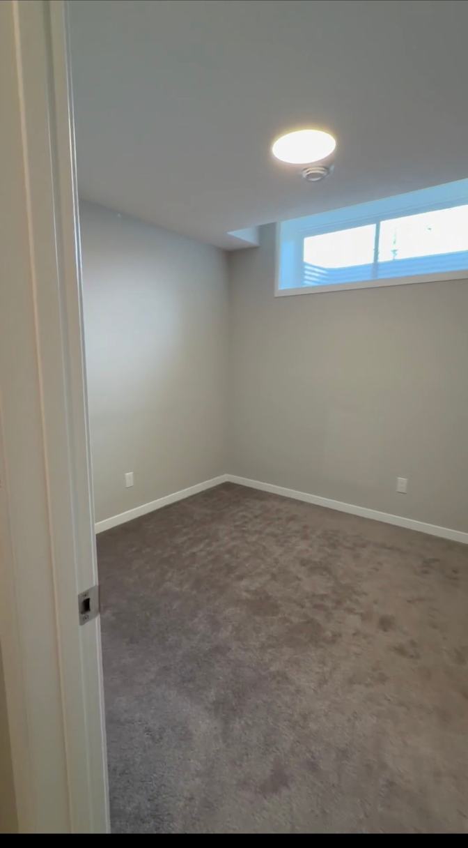 Lynn Vasquez's room