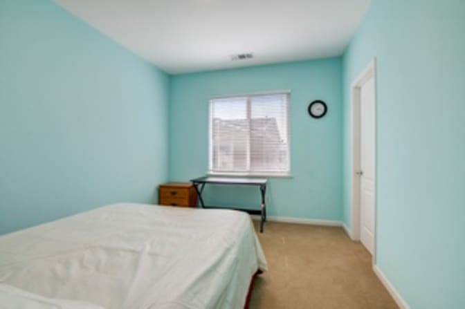 Johnny Nguyen's room