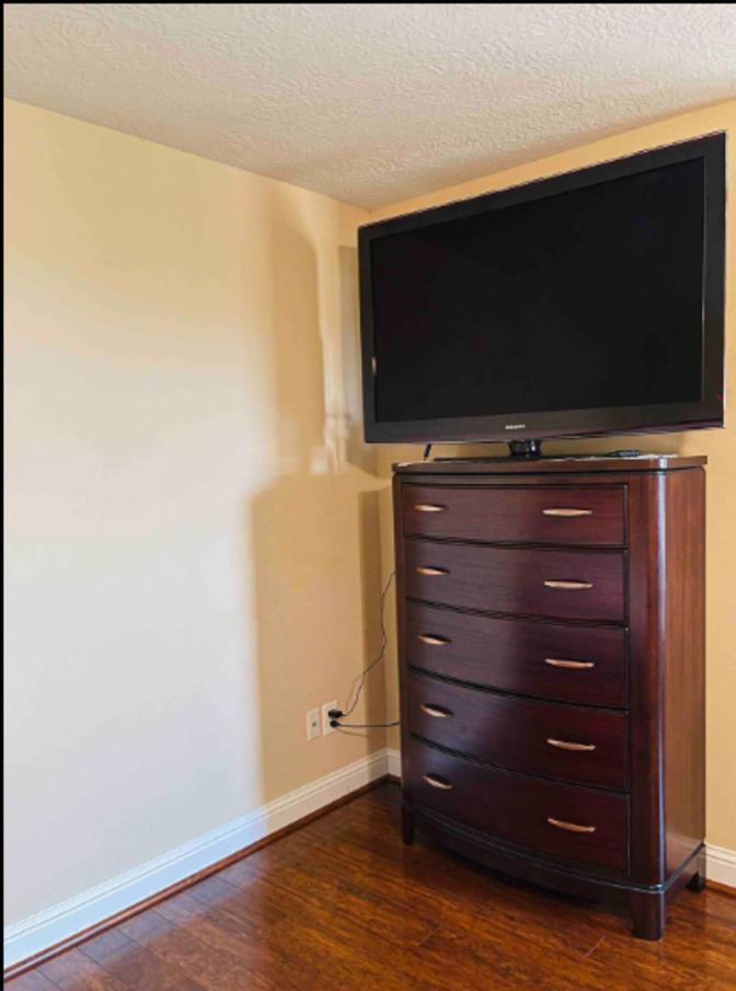 Shahin's room