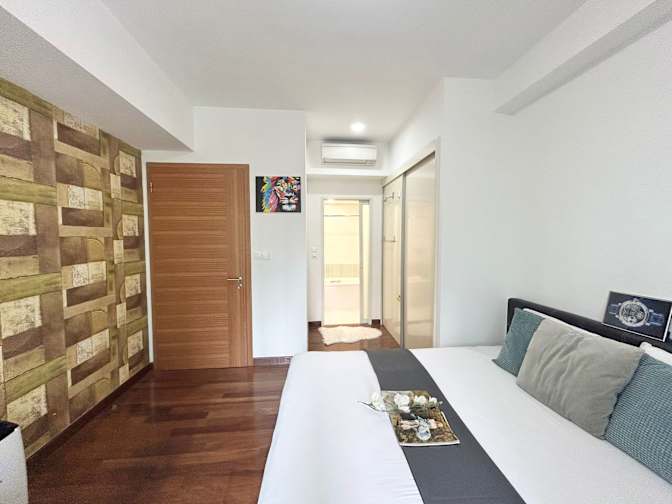 VVA EI's room