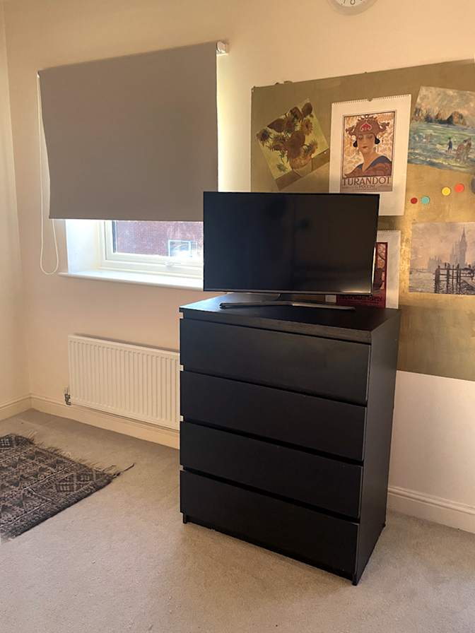 samantha's room
