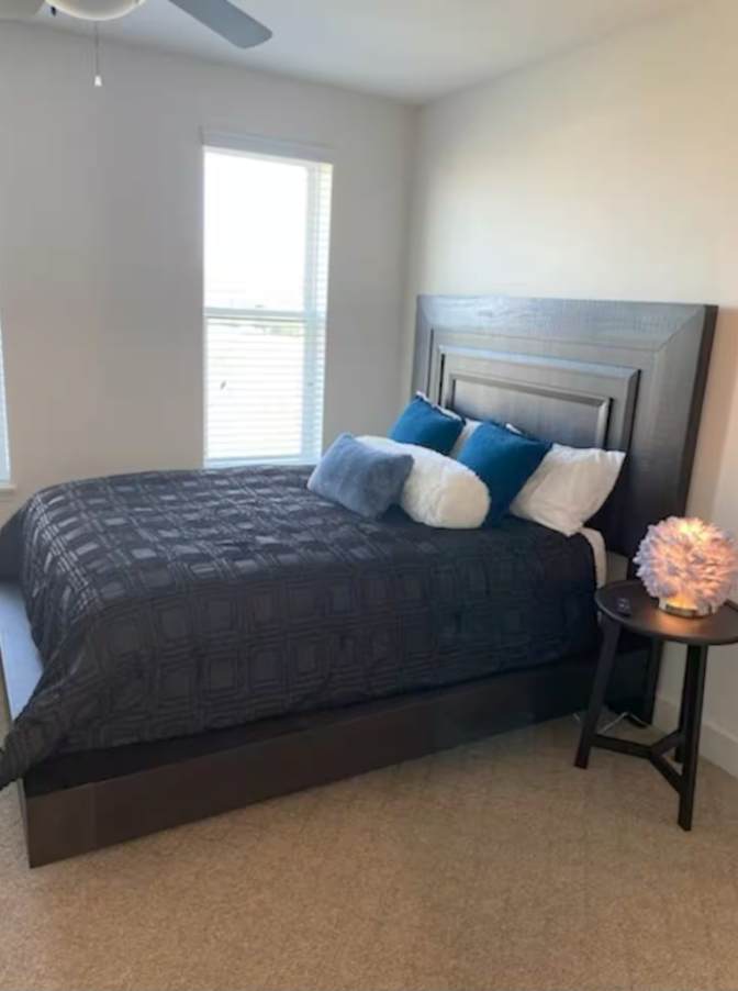 Selena's room