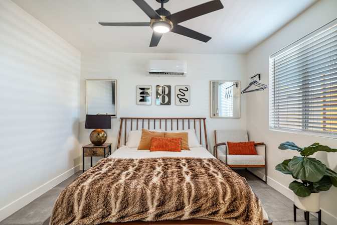 Lou Lou's room