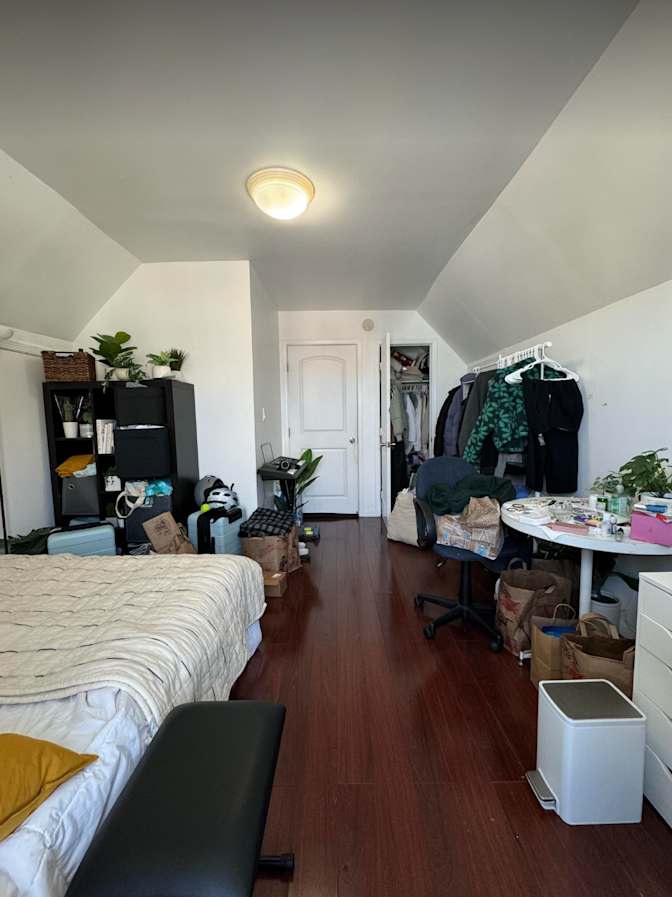 Crystal's room