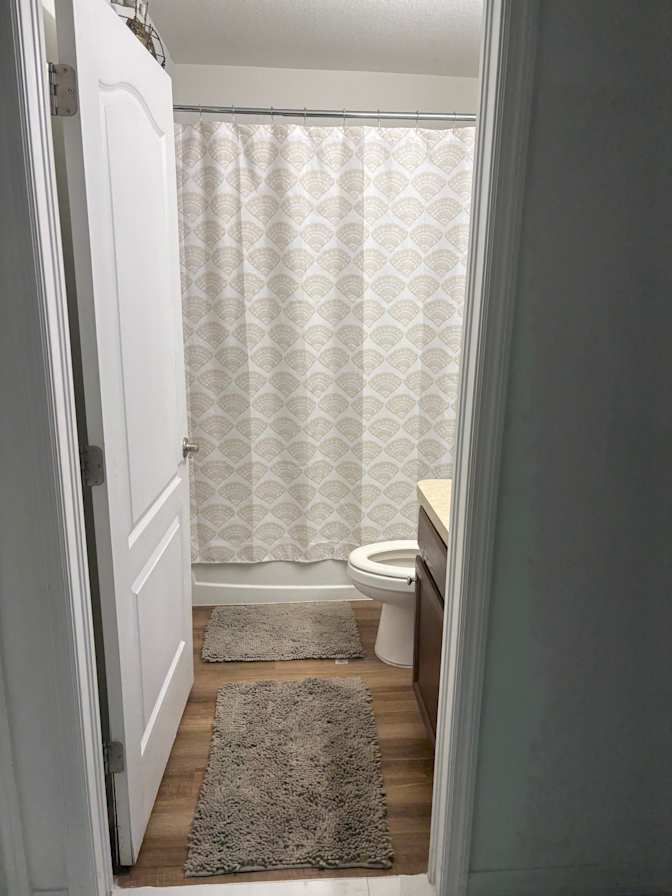 Latoya's room