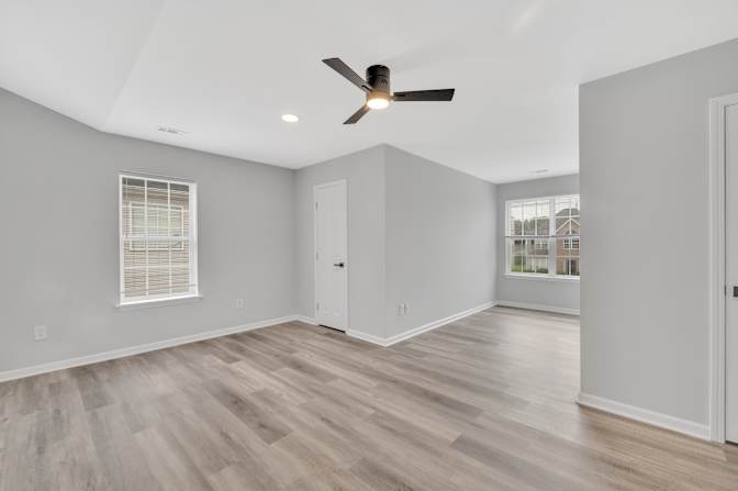 lifedoorrentals's room