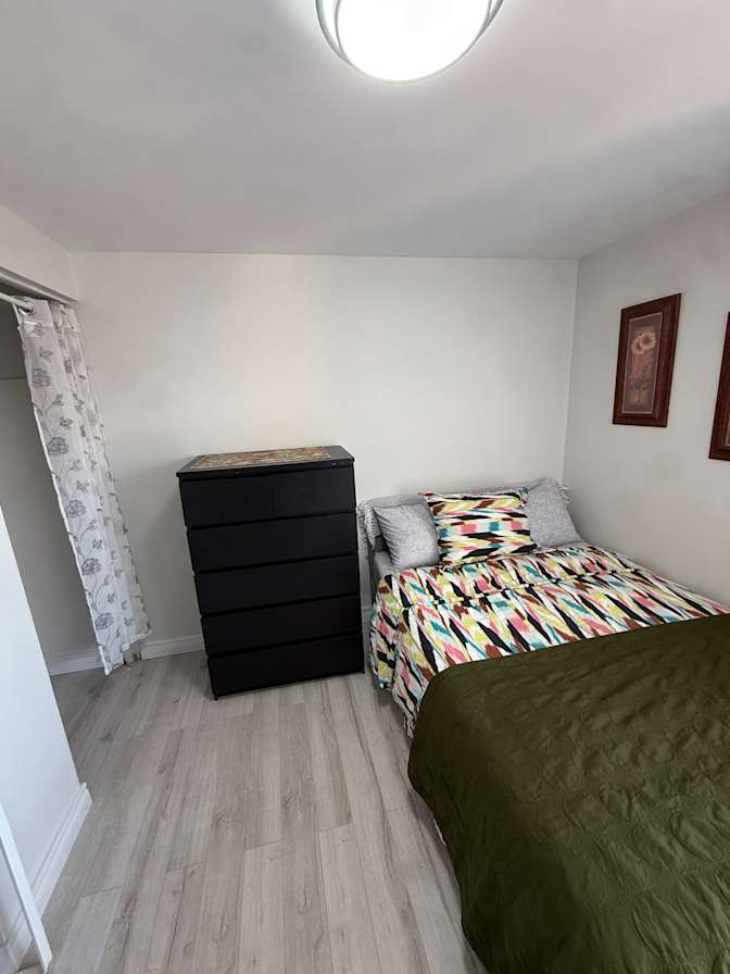 nichelle adriano's room