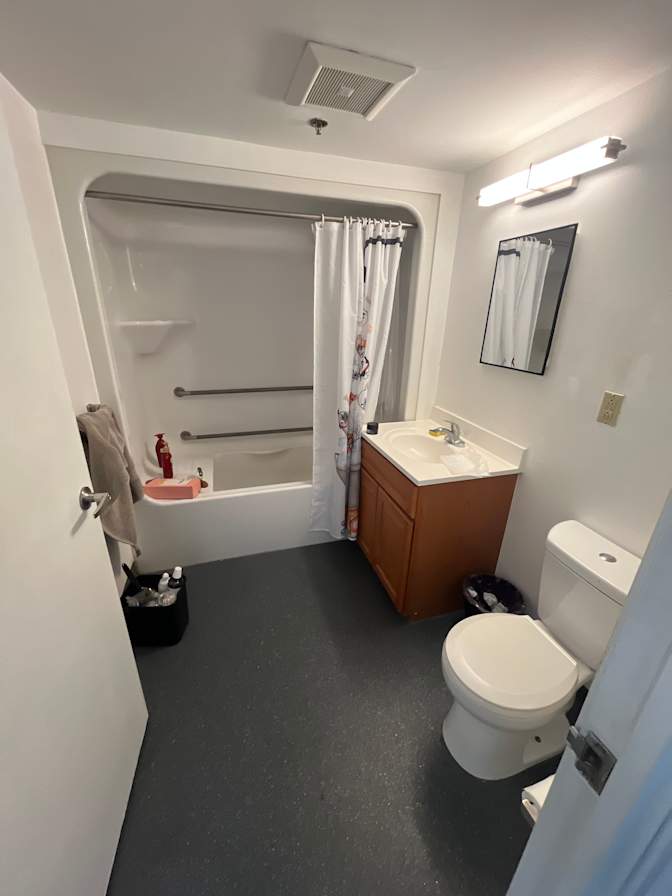DL's room