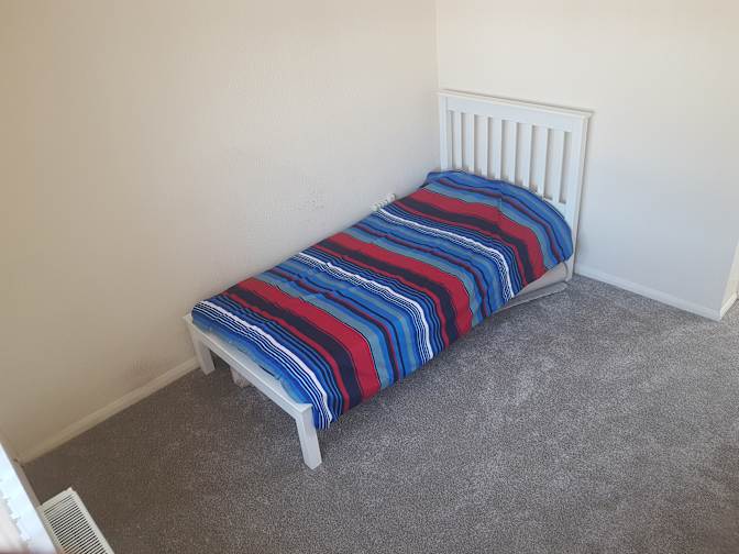 G's room