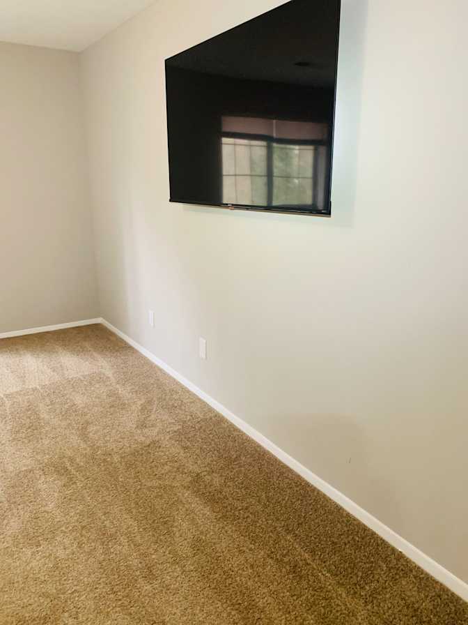 Alcove Rooms's room