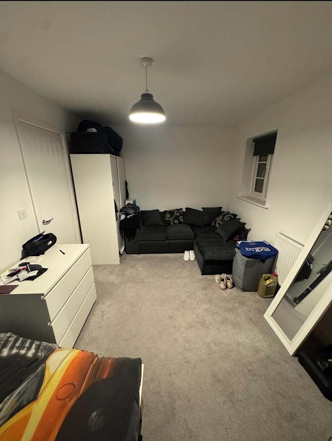 James Davies's room
