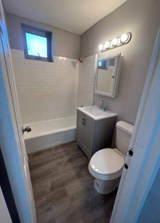 New One Bedroom Apartment's room
