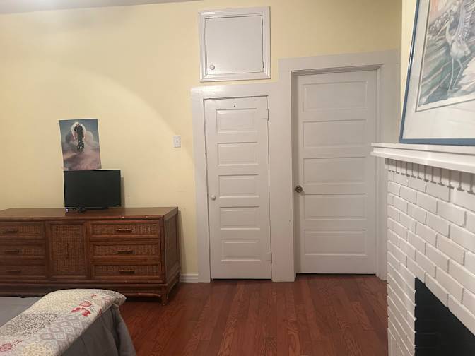 Vikki's room