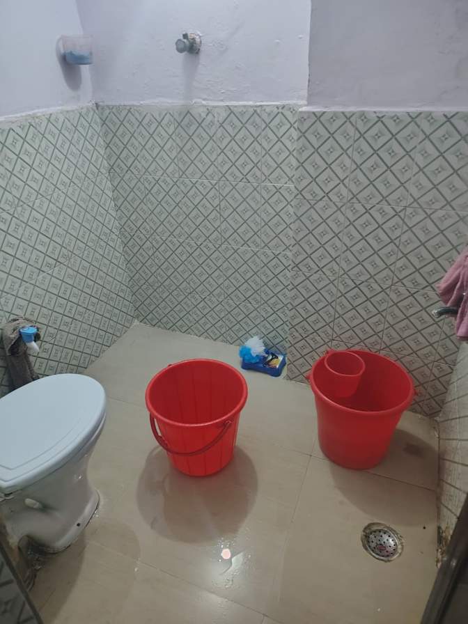Aakriti's room