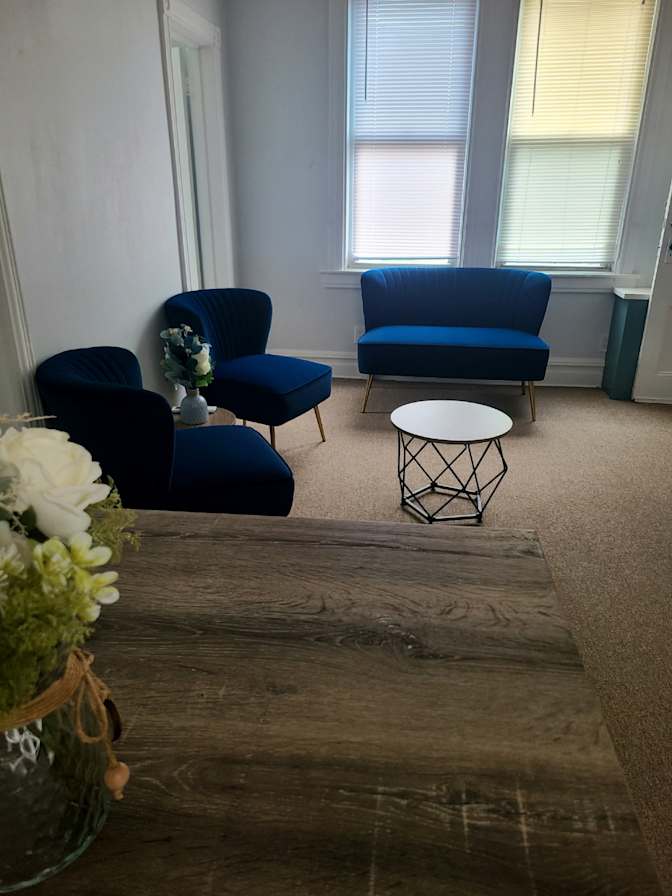 Sklaren's room