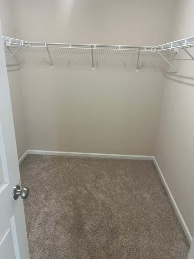 Alcove Rooms's room