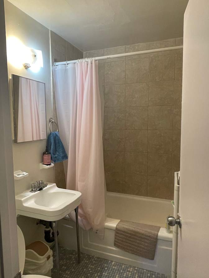 Anna Bouchard's room