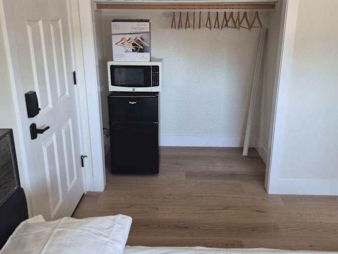 Al's room