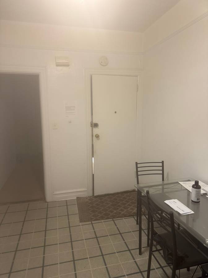 Thomas's room
