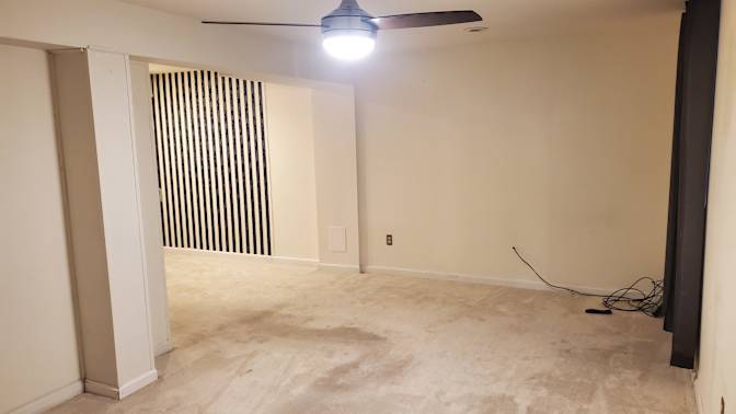 Enrique's room